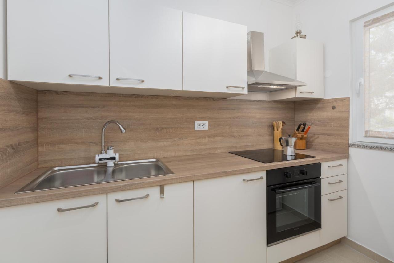 Apartment Agnese2 ロヴィニ エクステリア 写真